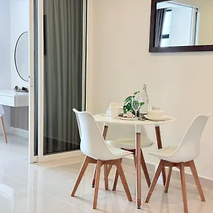  Apartment The Shore Cbd By Laxzone